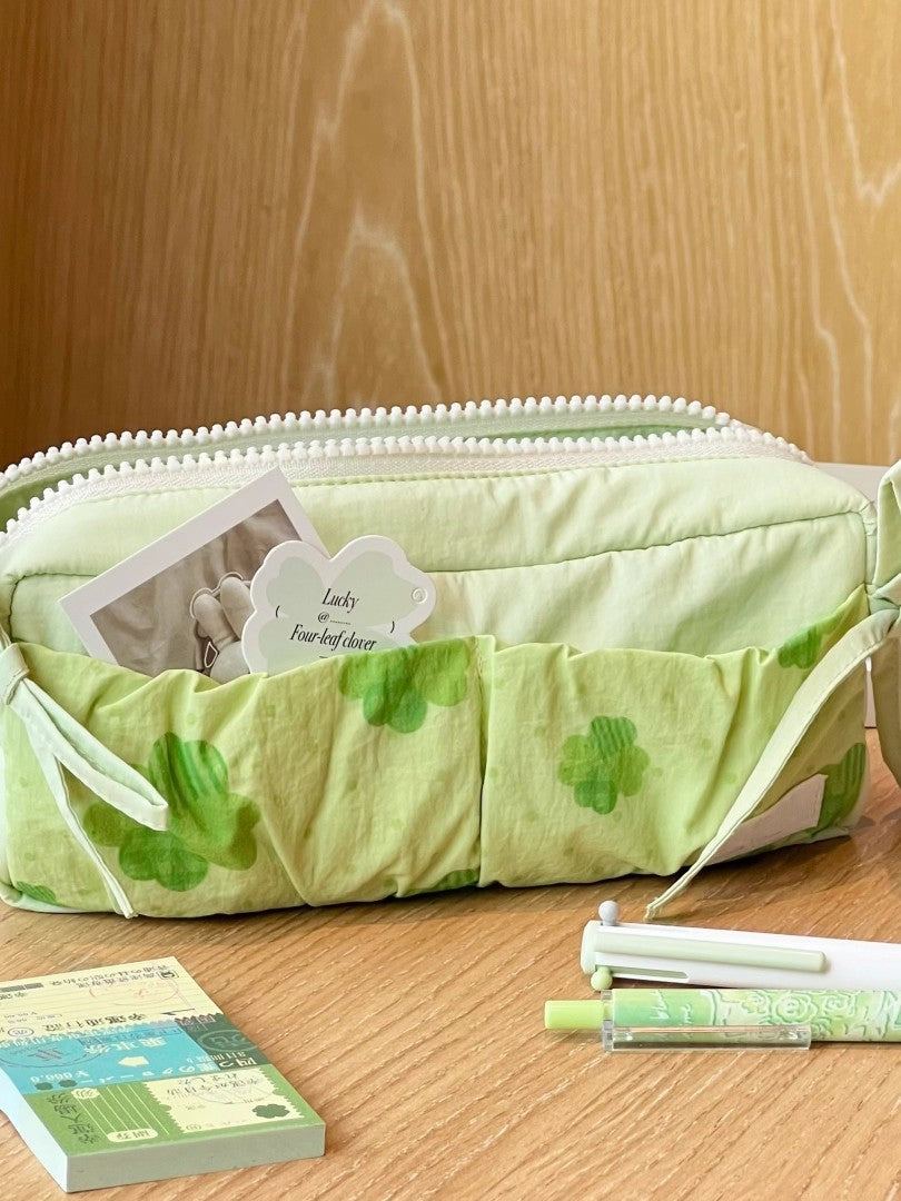 Clover Pouch