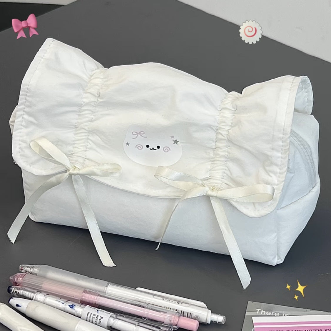 Bow Cat pouch