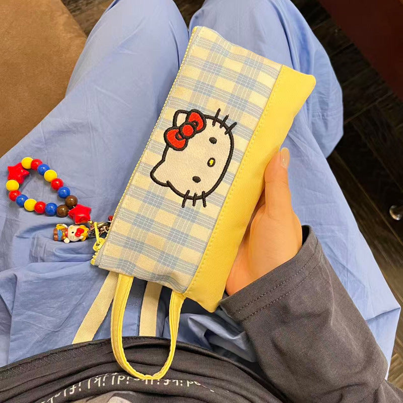 HK Pouch