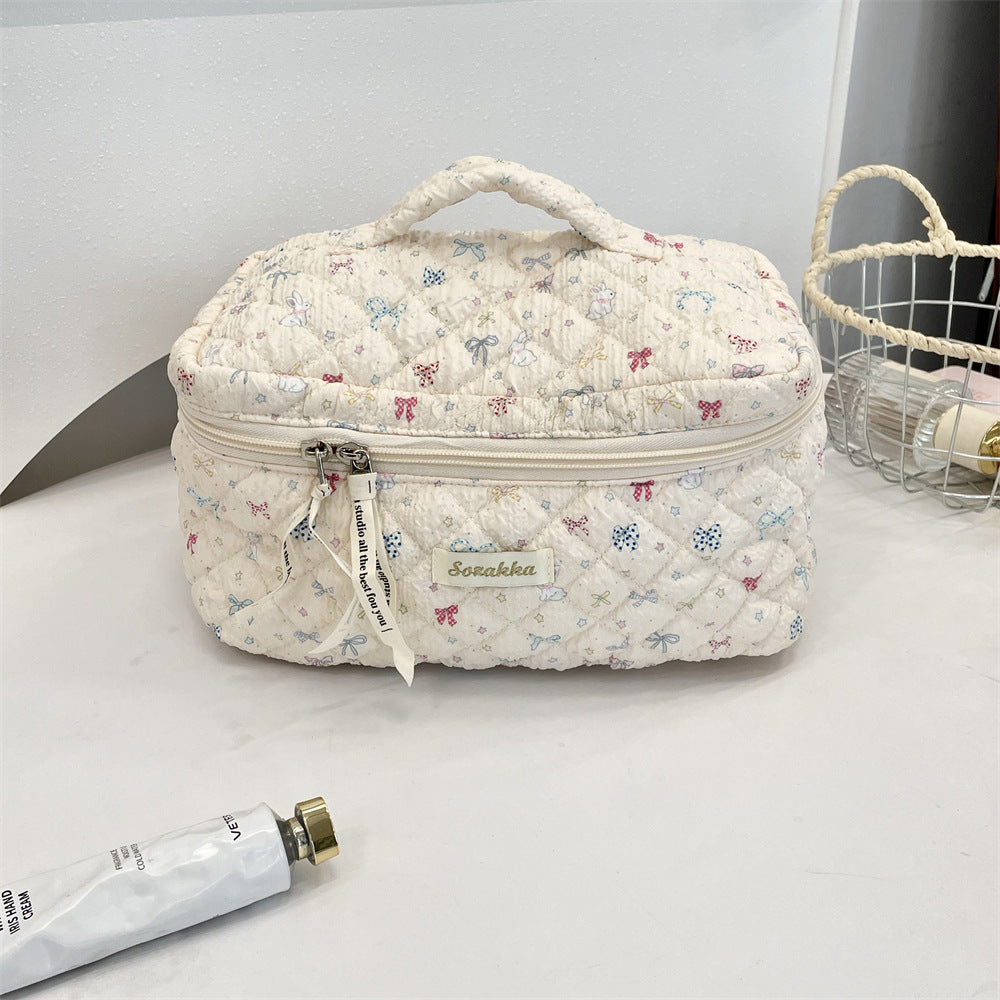 Korean Aesthetic Makeup Pouch – Cute Pinteresty Cosmetic Bag for Travel & Daily Use