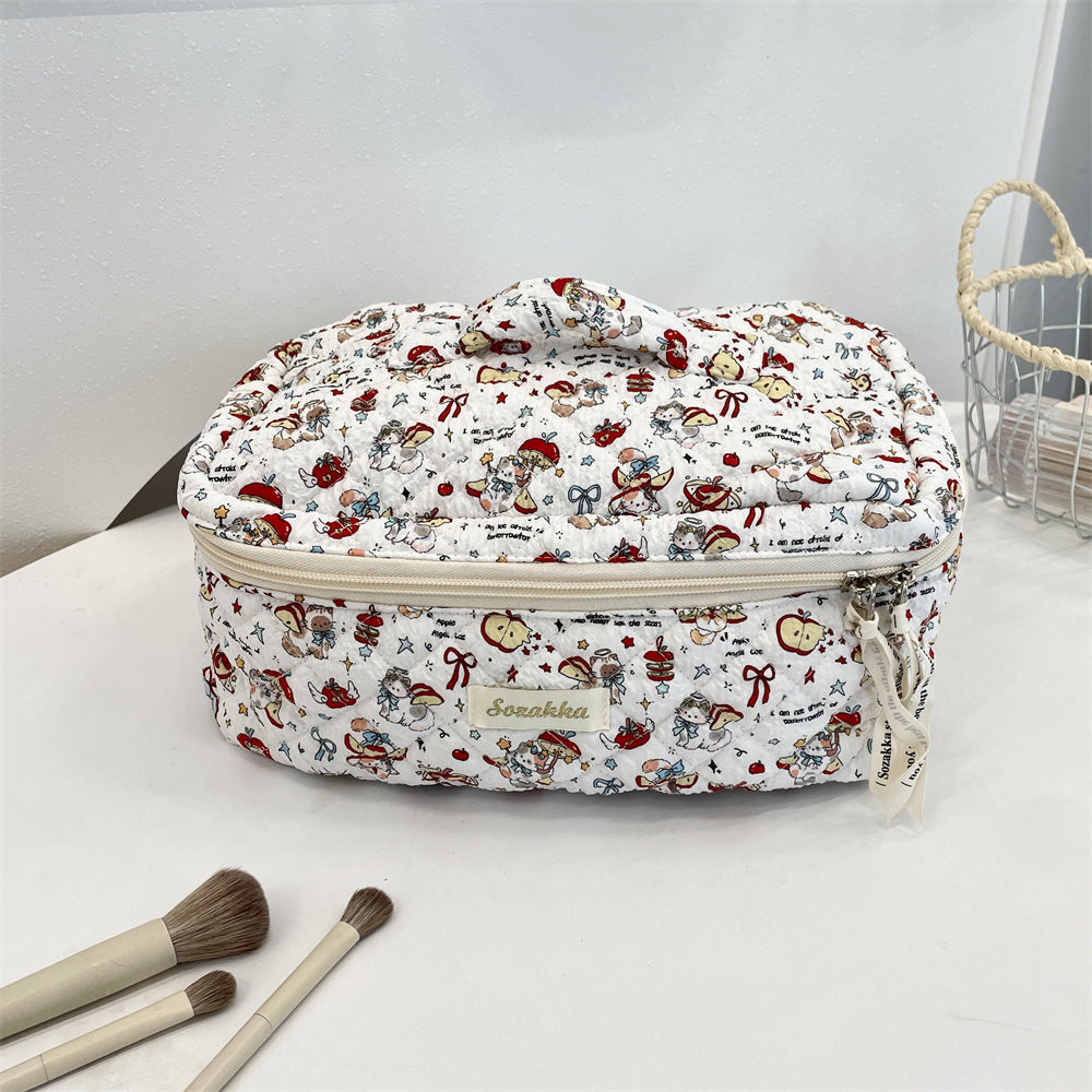 Korean Aesthetic Makeup Pouch – Cute Pinteresty Cosmetic Bag for Travel & Daily Use