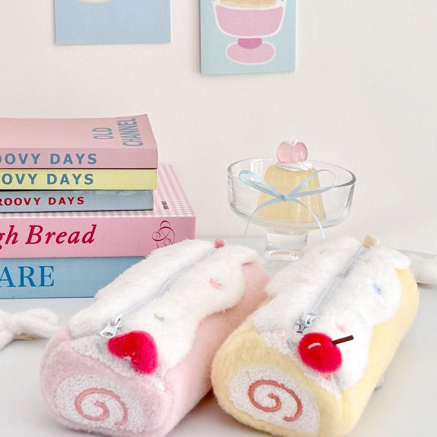 Swiss Cake pouch